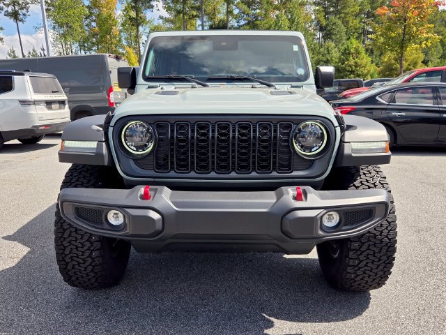Used 2024 Jeep Wrangler Unlimited Rubicon w/ XTREMEE 35" Tire Package AWD/4WD image 2
