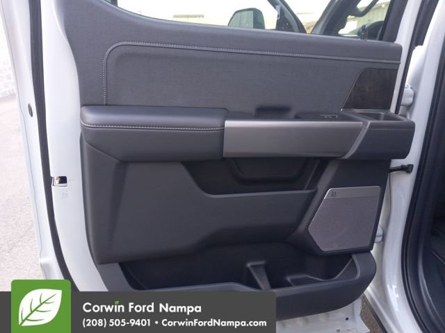 New 2025 Ford F350 Lariat w/ Lariat Ultimate Package image 27