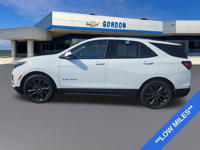 Used 2022 Chevrolet Equinox RS w/ LPO, Floor Liner Package image 2