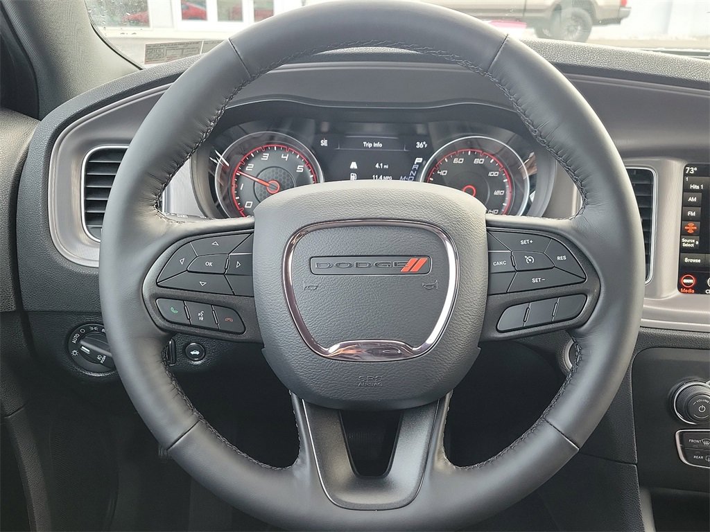 Used 2023 Dodge Charger SXT image 9