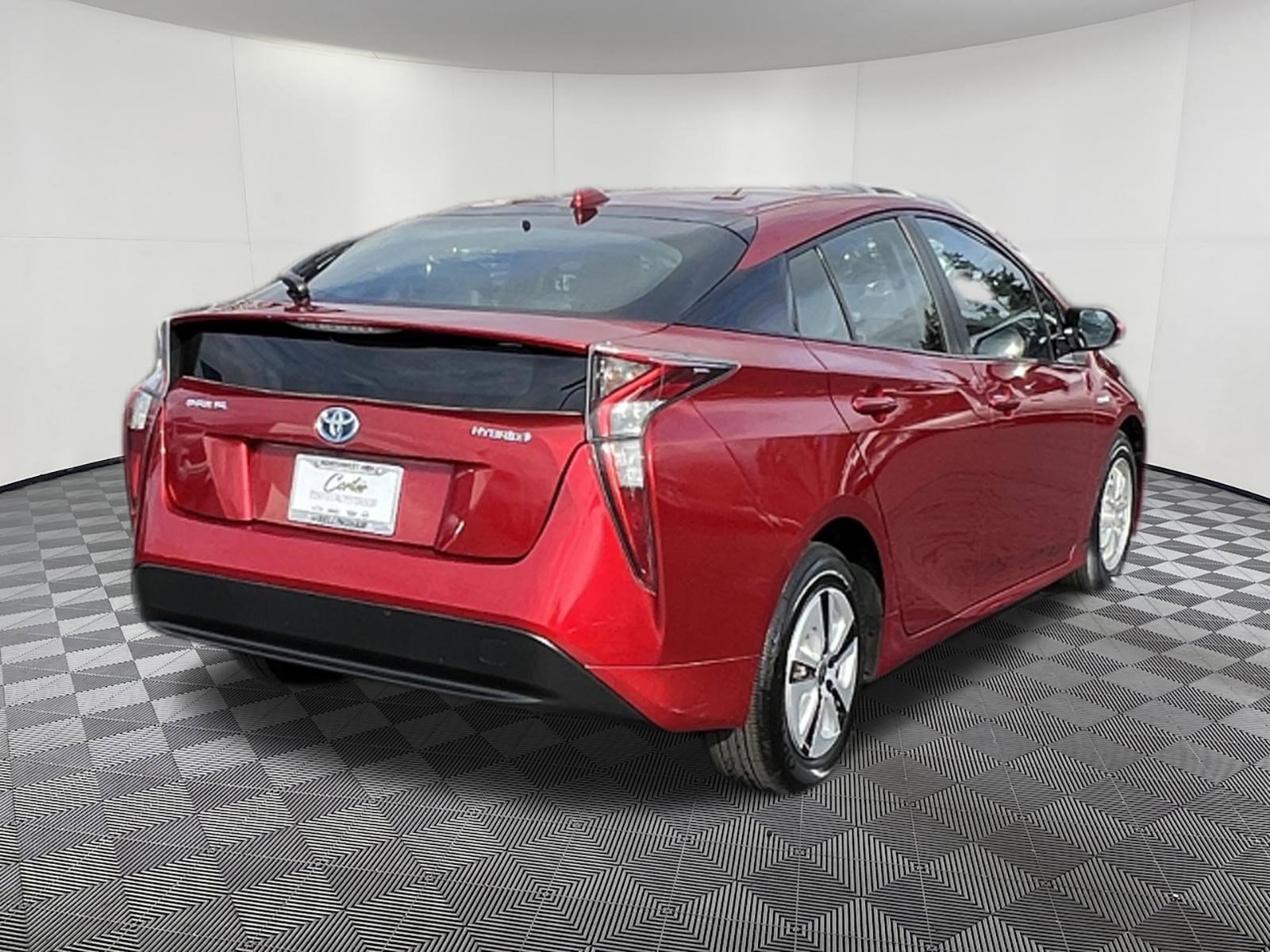 Used 2016 Toyota Prius Four w/ Advanced Technology Package image 6