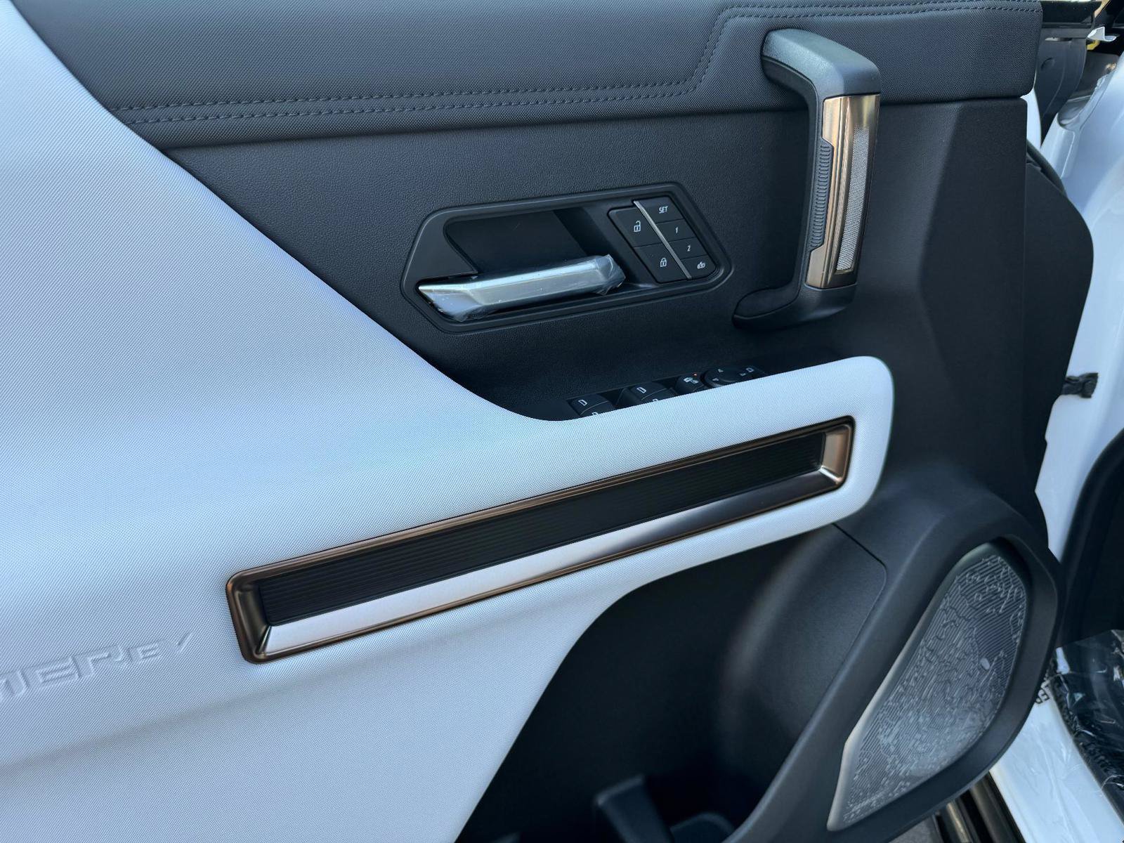 New 2025 GMC Hummer EV 2X AWD/4WD image 20