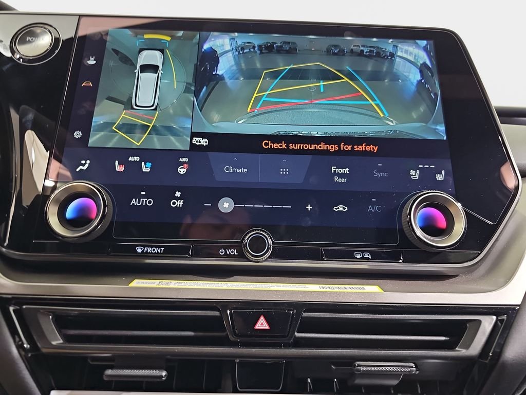 New 2026 Lexus TX 500h AWD image 25