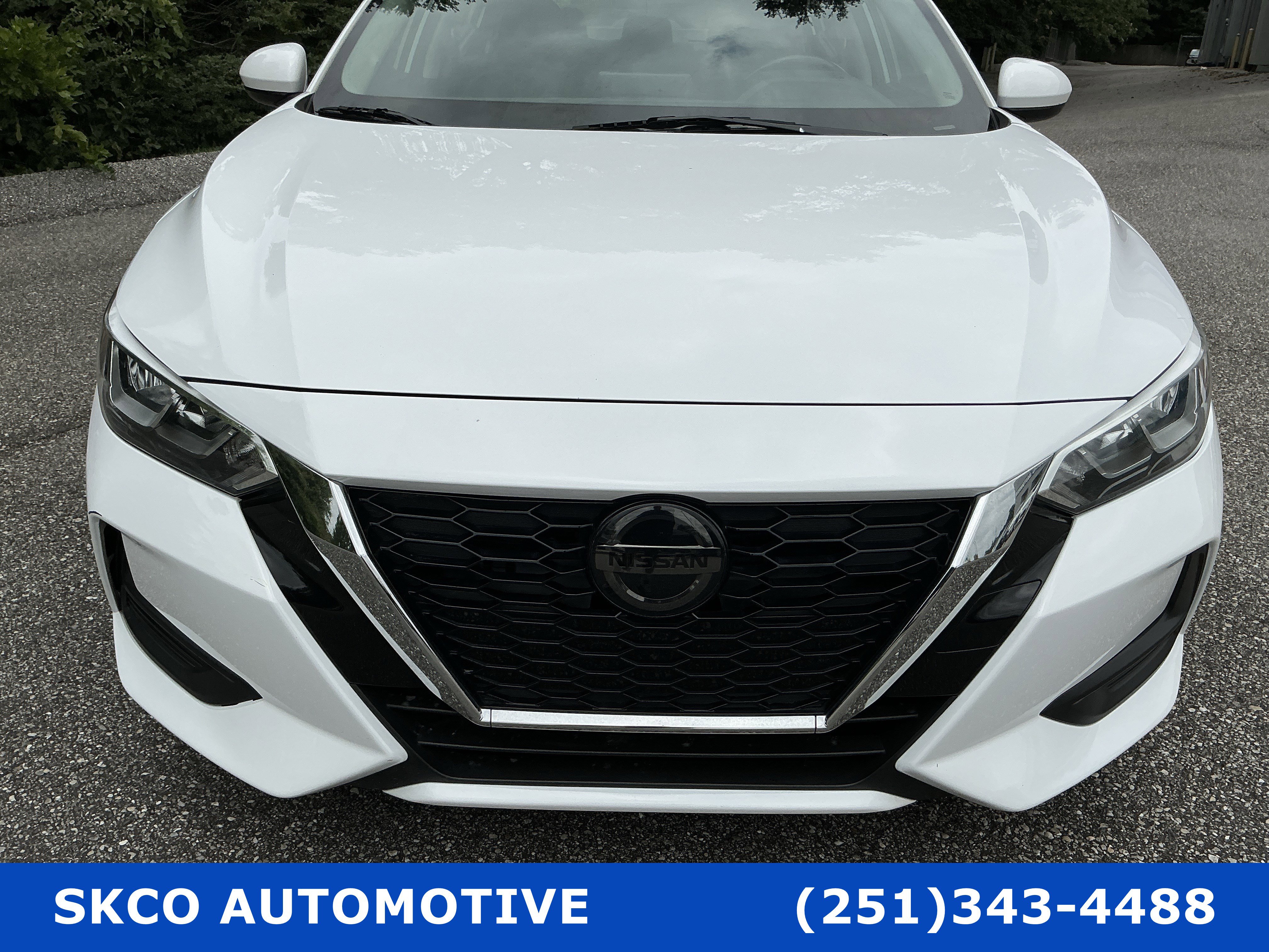 Used 2021 Nissan Sentra SV FWD image 2