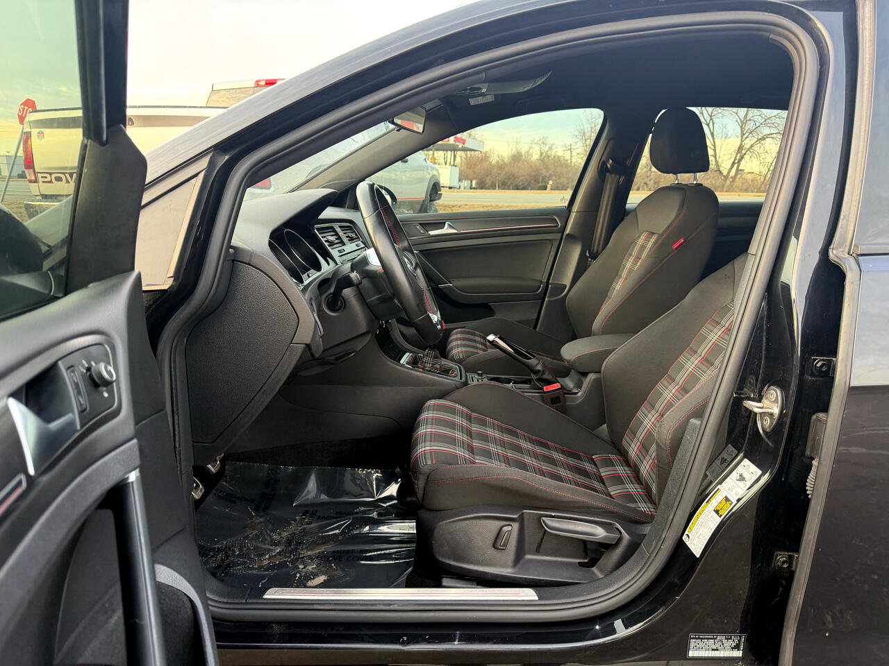 Used 2019 Volkswagen GTI Rabbit Edition image 45