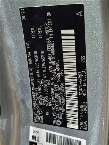 Used 2023 Toyota Highlander XLE FWD image 21