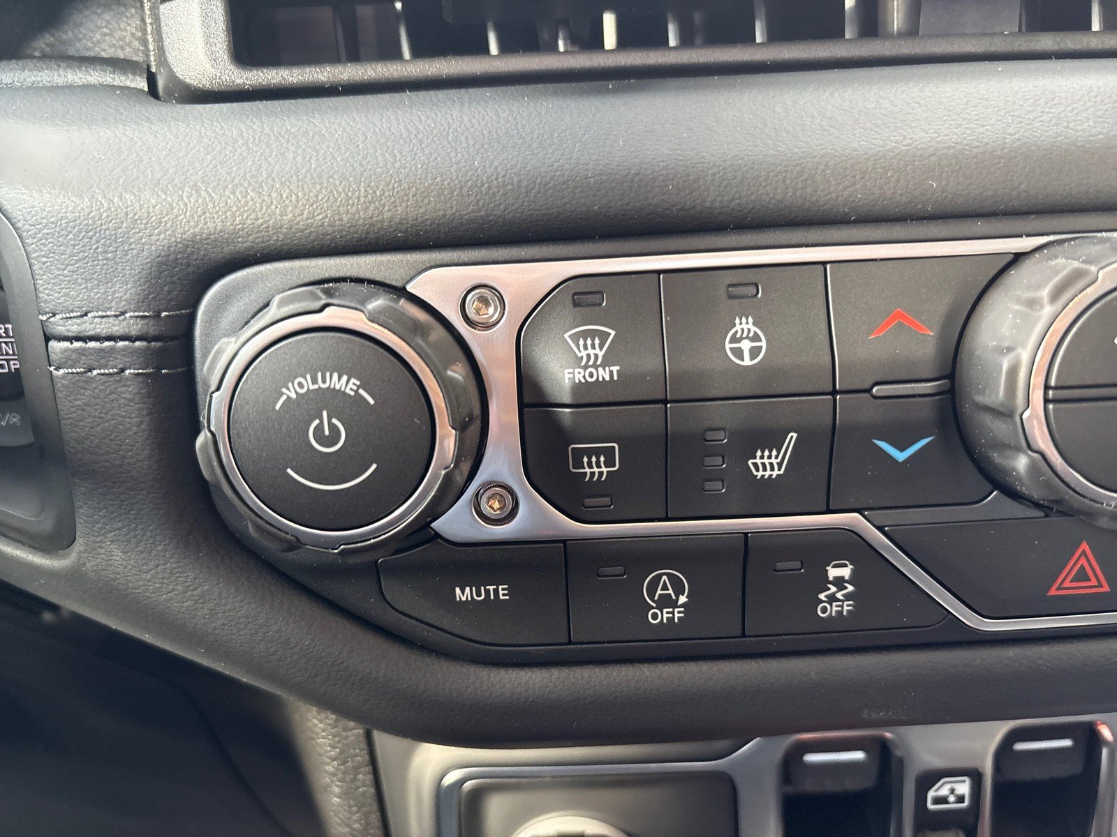 New 2026 Jeep Gladiator Rubicon image 18