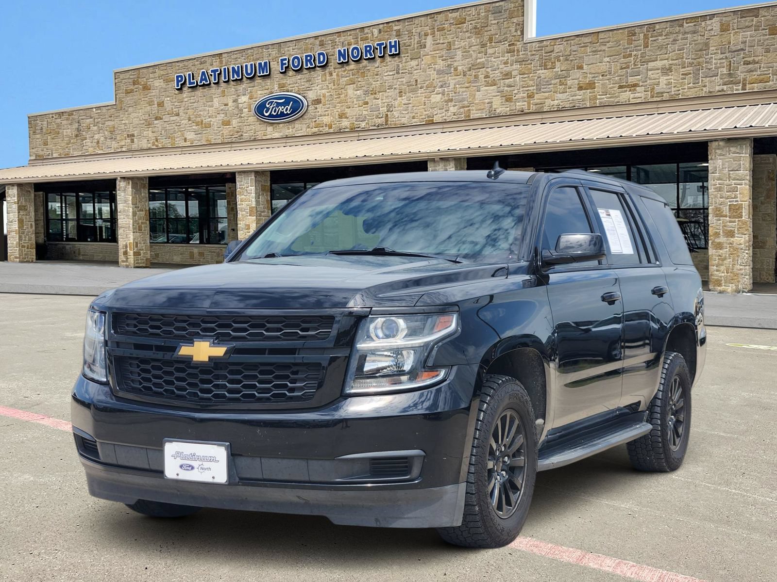 Used 2017 Chevrolet Tahoe LT RWD image 2