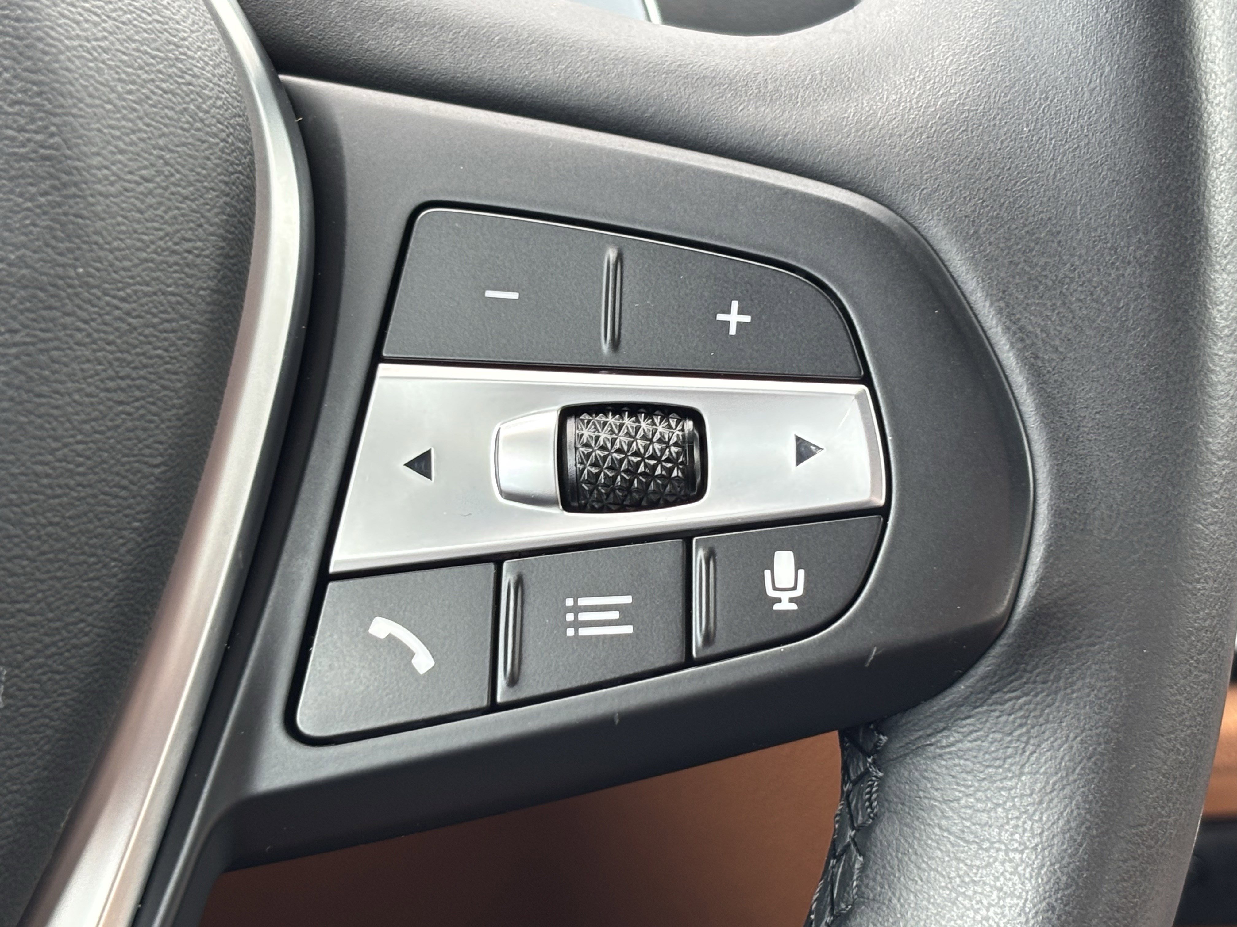 Certified 2024 BMW 330i xDrive 330i xDrive w/ Premium Package image 20