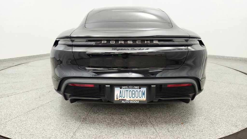 Used 2022 Porsche Taycan Turbo S image 16