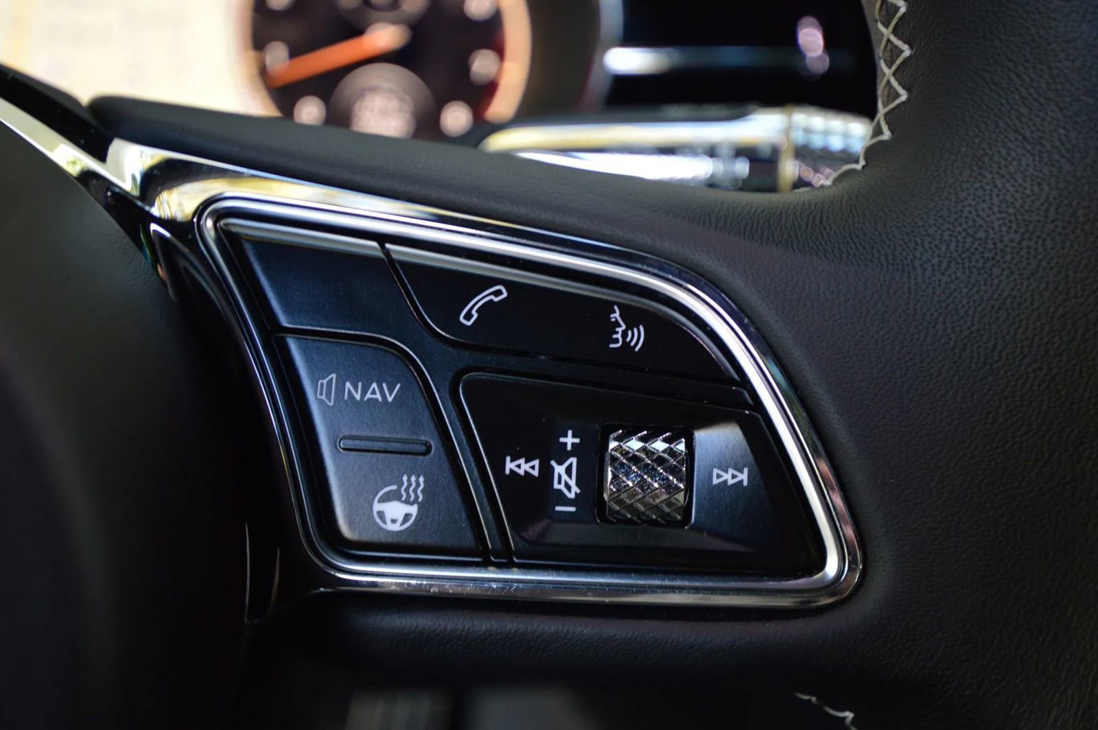 Used 2022 Bentley Flying Spur V8 image 38