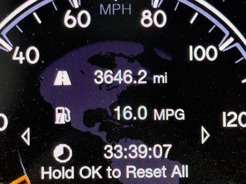 Used 2020 Jeep Grand Cherokee Limited AWD/4WD image 22