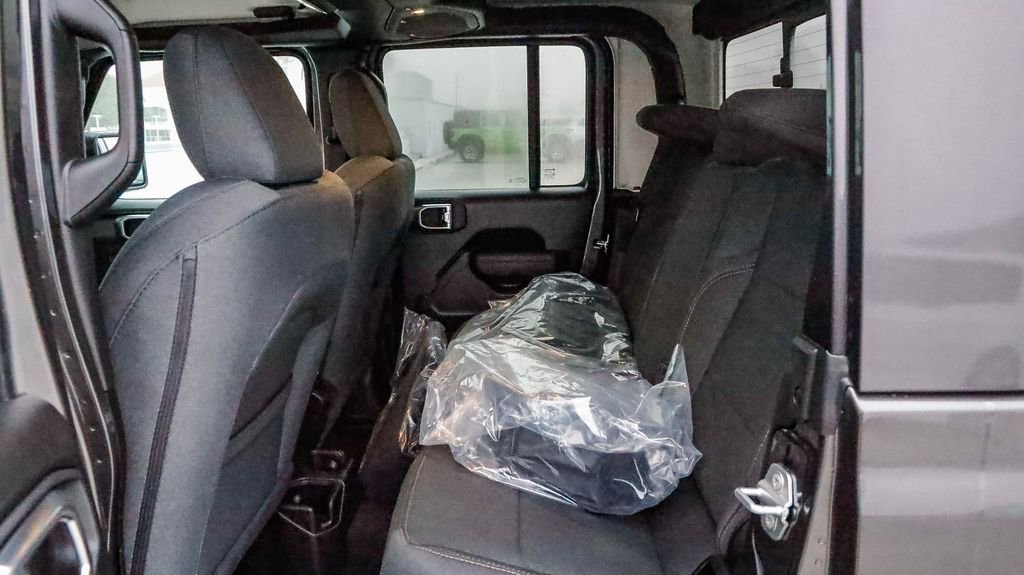 New 2026 Jeep Gladiator Sport image 23