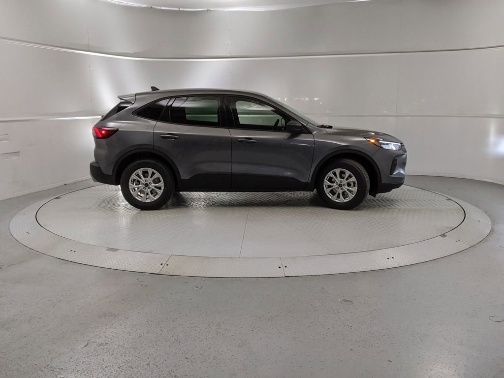 New 2026 Ford Escape Active image 2