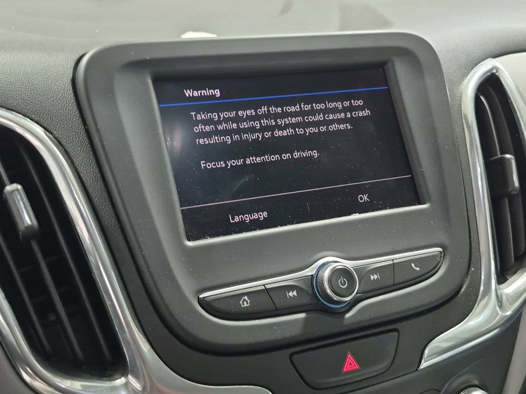 Used 2020 Chevrolet Equinox LS FWD image 34