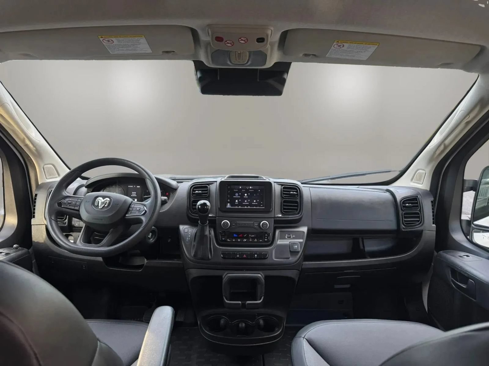 Used 2025 RAM ProMaster 2500 w/ Convenience Group FWD image 35