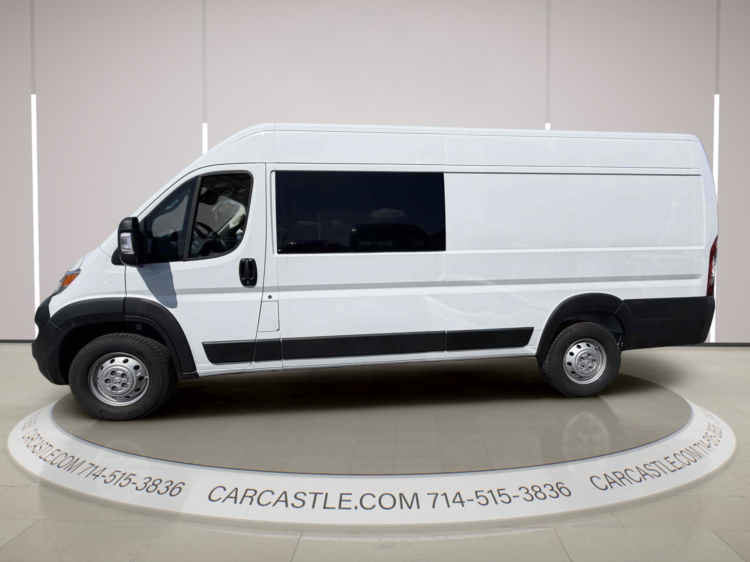 Used 2023 RAM ProMaster 3500 FWD image 2