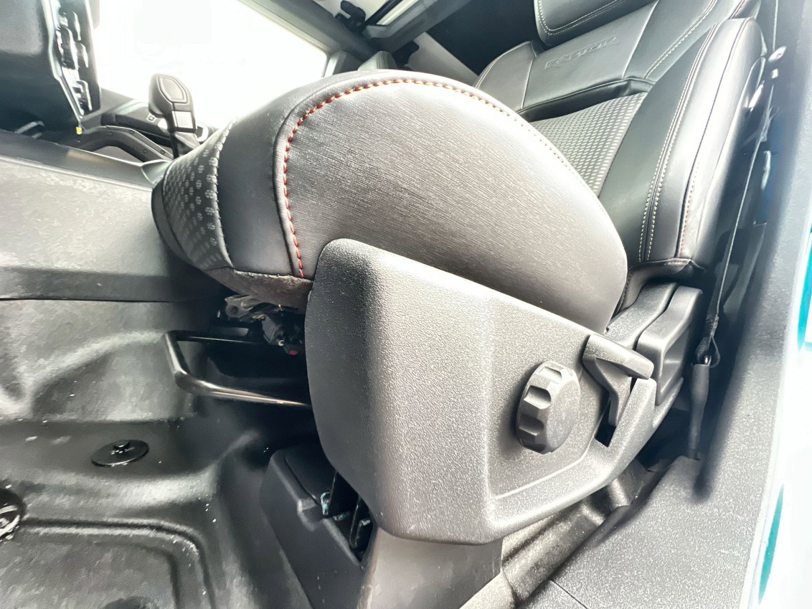 New 2025 Ford Bronco Raptor image 14