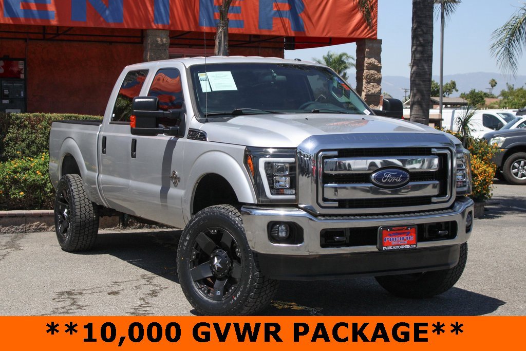 Used 2014 Ford F250 XLT w/ XLT Interior Package image 2