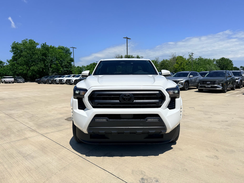 Used 2025 Toyota Tacoma SR5 RWD image 2
