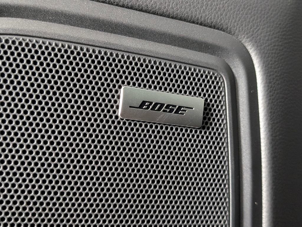 New 2026 Porsche Macan image 29