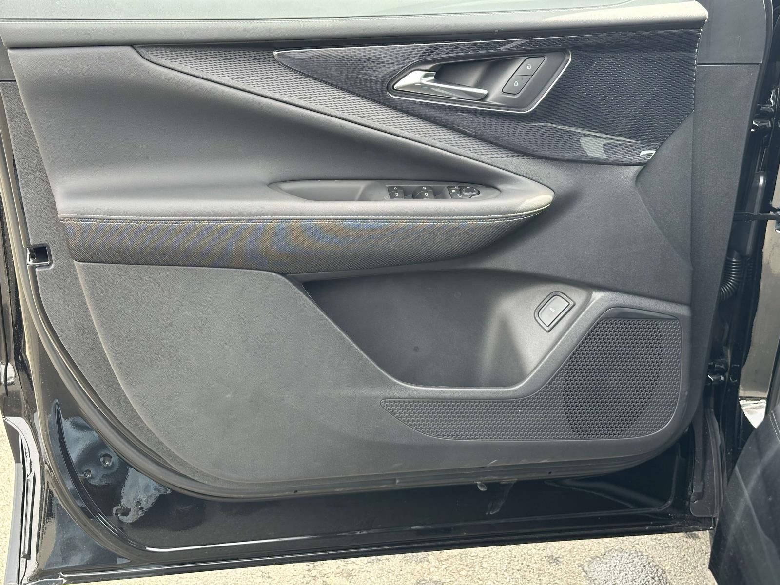 New 2026 Chevrolet Blazer EV LT image 19