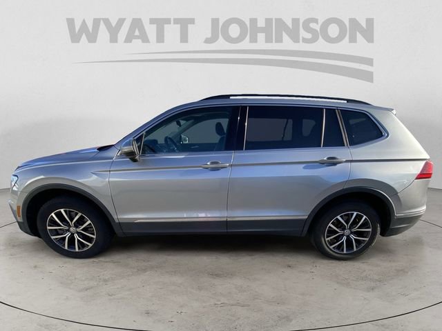 Used 2020 Volkswagen Tiguan SE AWD/4WD image 4