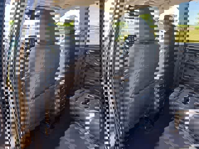 Certified 2025 Honda Pilot Touring image 13