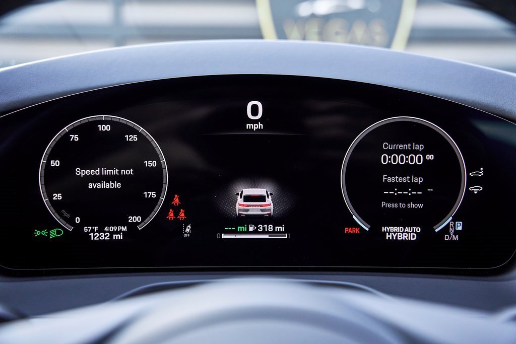 Used 2025 Porsche Panamera 4 w/ Premium Package image 68