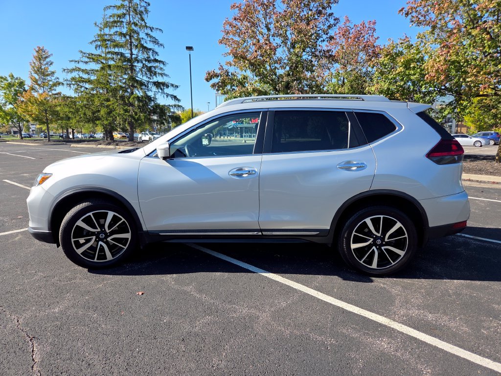 Used 2019 Nissan Rogue SL w/ Premium Package AWD/4WD image 21
