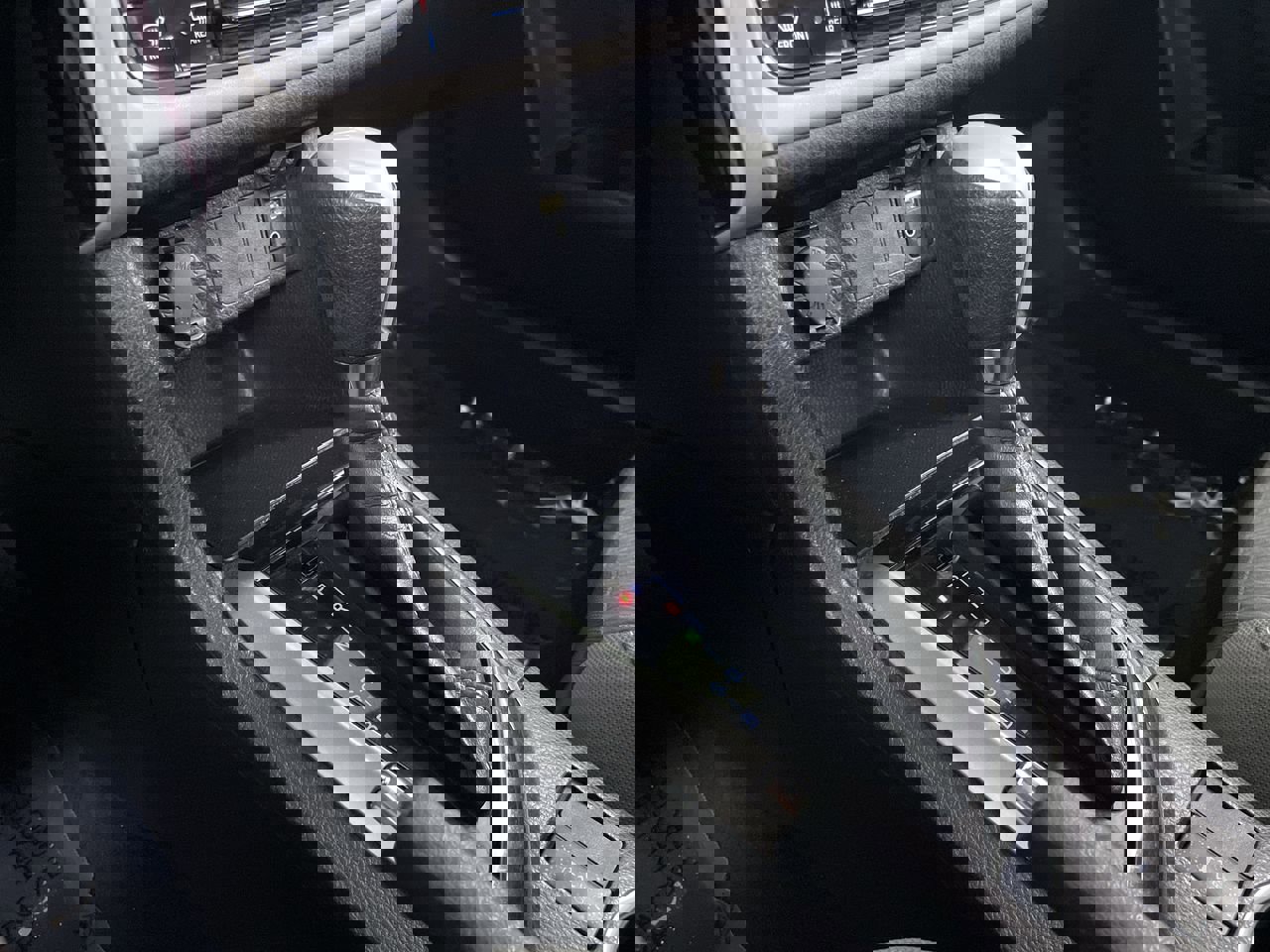 Used 2017 Toyota Corolla XLE image 17