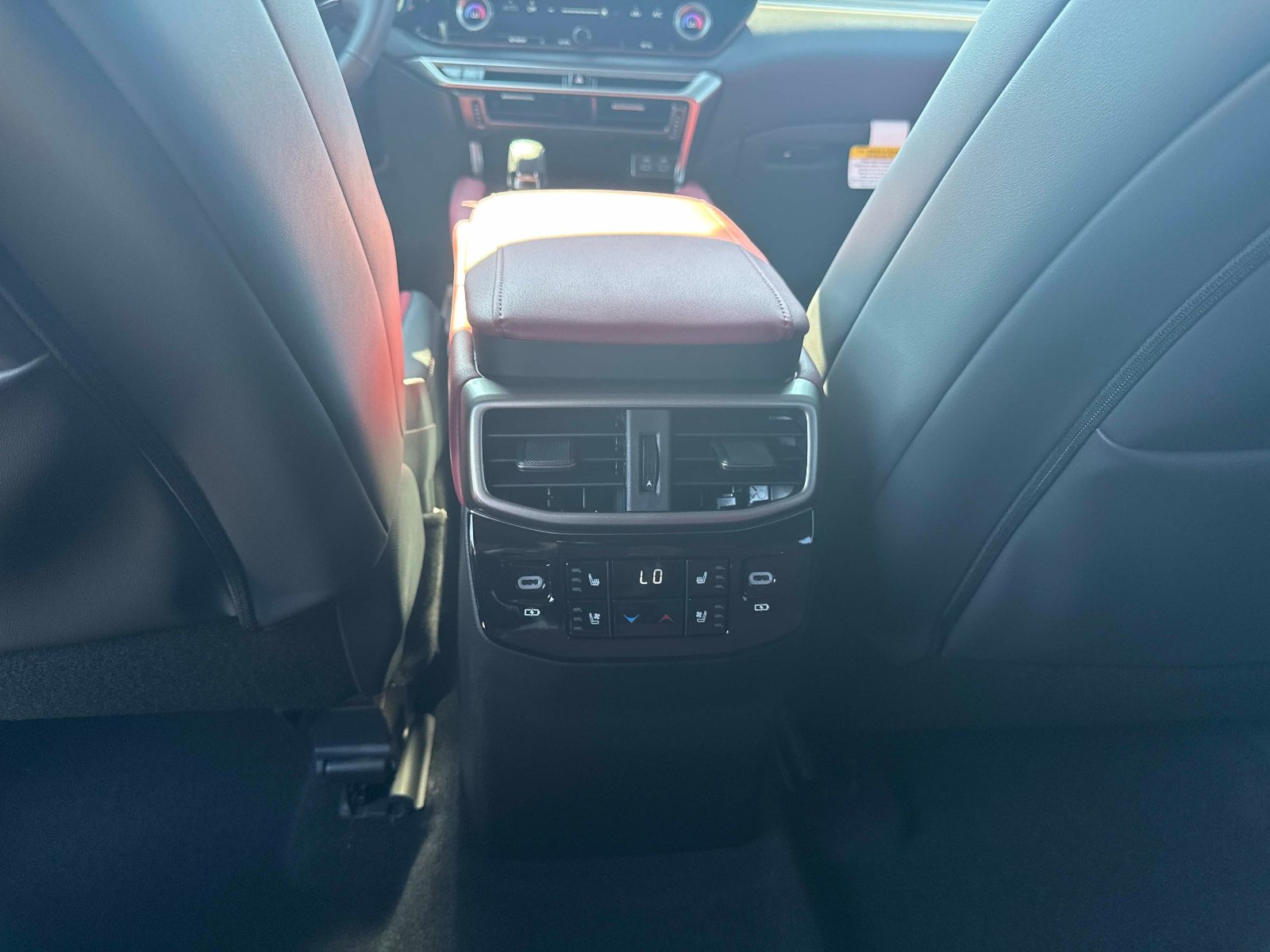 New 2026 Lexus RX 500h F Sport w/ Convenience Package AWD/4WD image 12