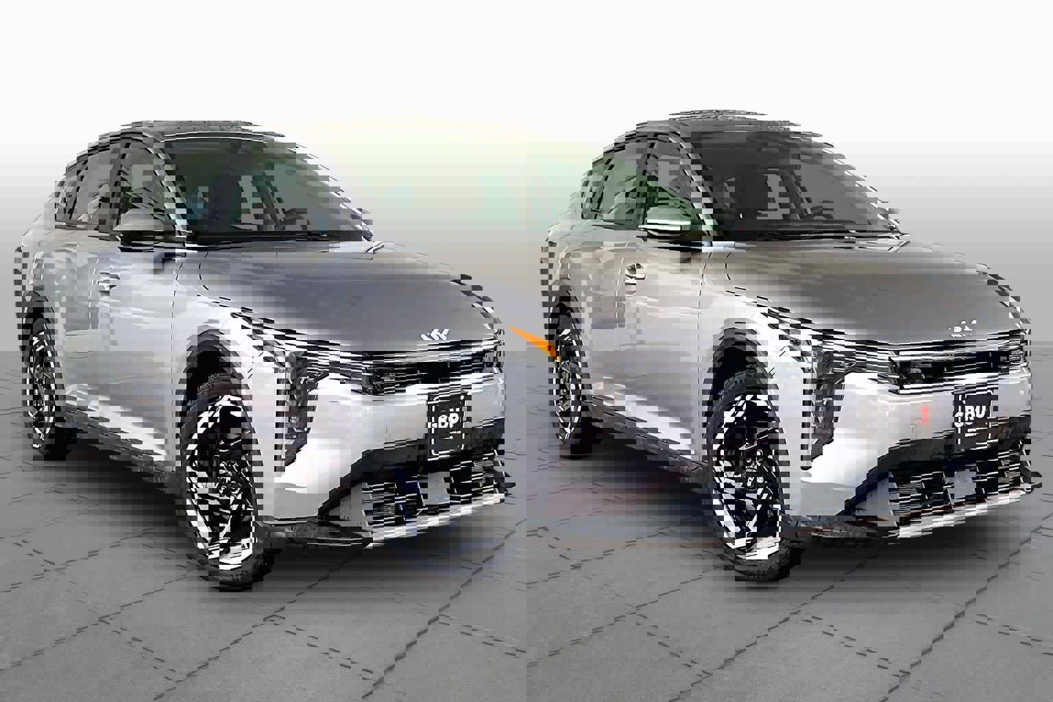 Used 2025 Kia K4 EX image 3