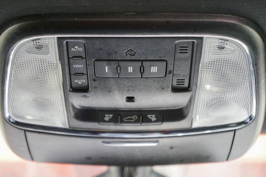 Used 2020 Jeep Grand Cherokee Trailhawk image 27