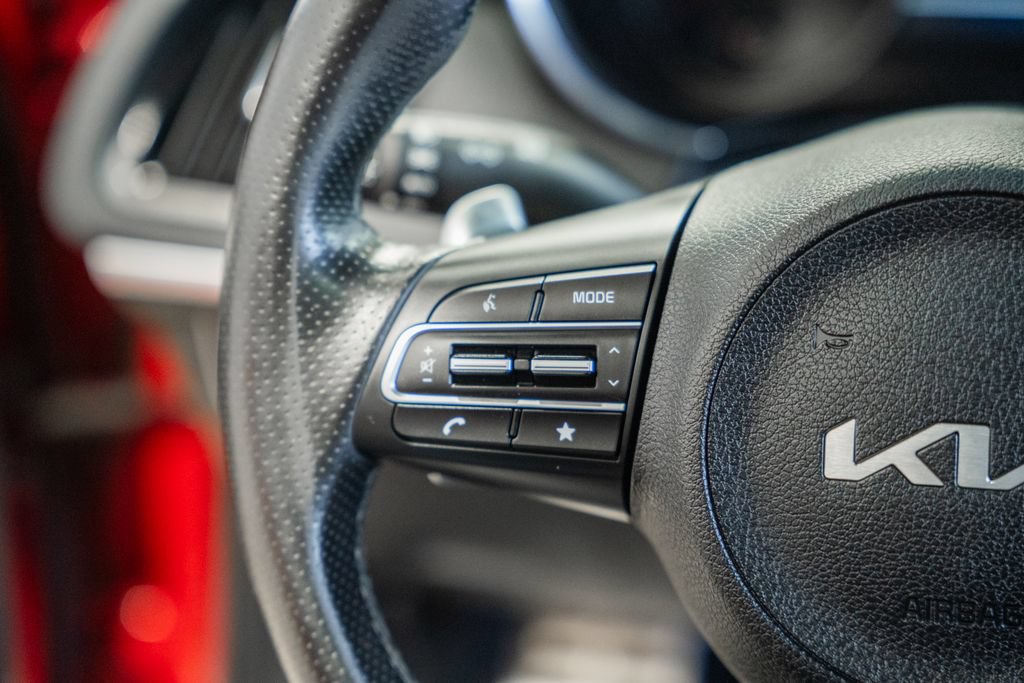 Used 2022 Kia Stinger GT2 AWD/4WD image 28