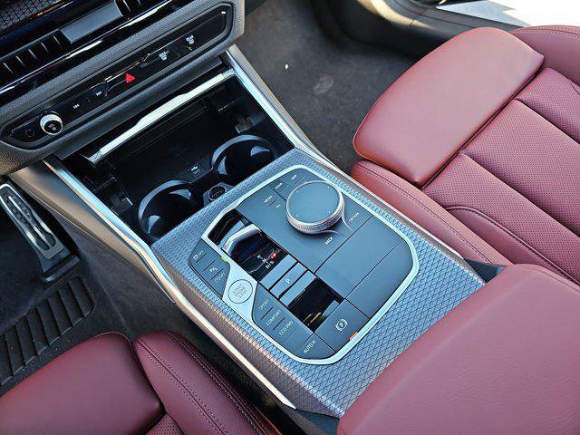 New 2026 BMW 330i Sedan w/ M Sport Package image 25