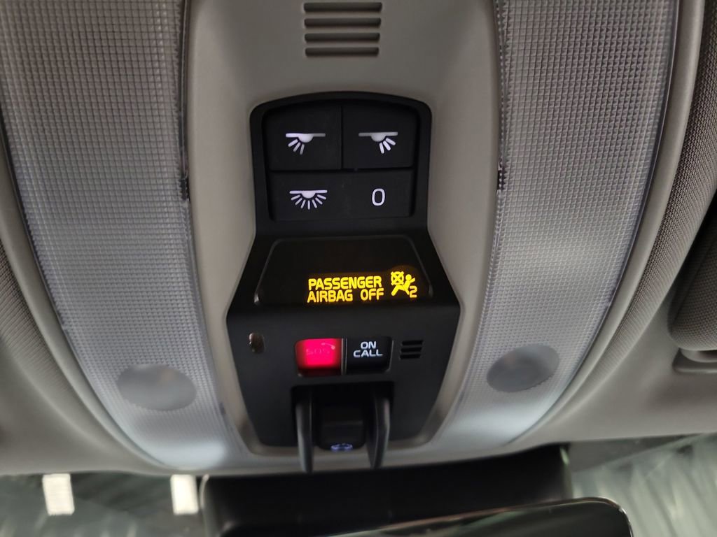 Used 2018 Volvo S60 T5 Dynamic w/ Vision Package image 20