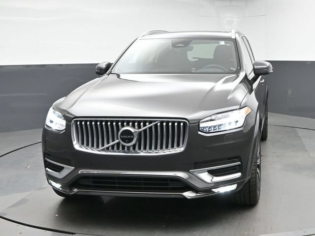 Used 2023 Volvo XC90 B6 Plus w/ Protection Package Premier AWD/4WD image 3