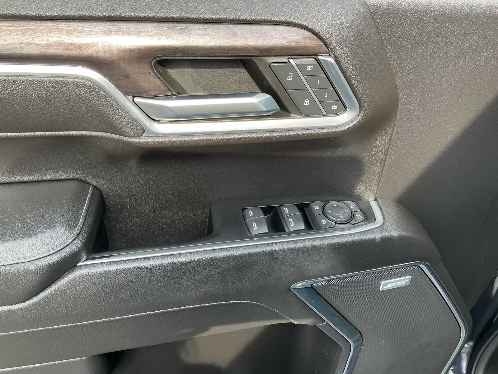 Used 2022 Chevrolet Silverado 1500 LTZ w/ Technology Package image 19