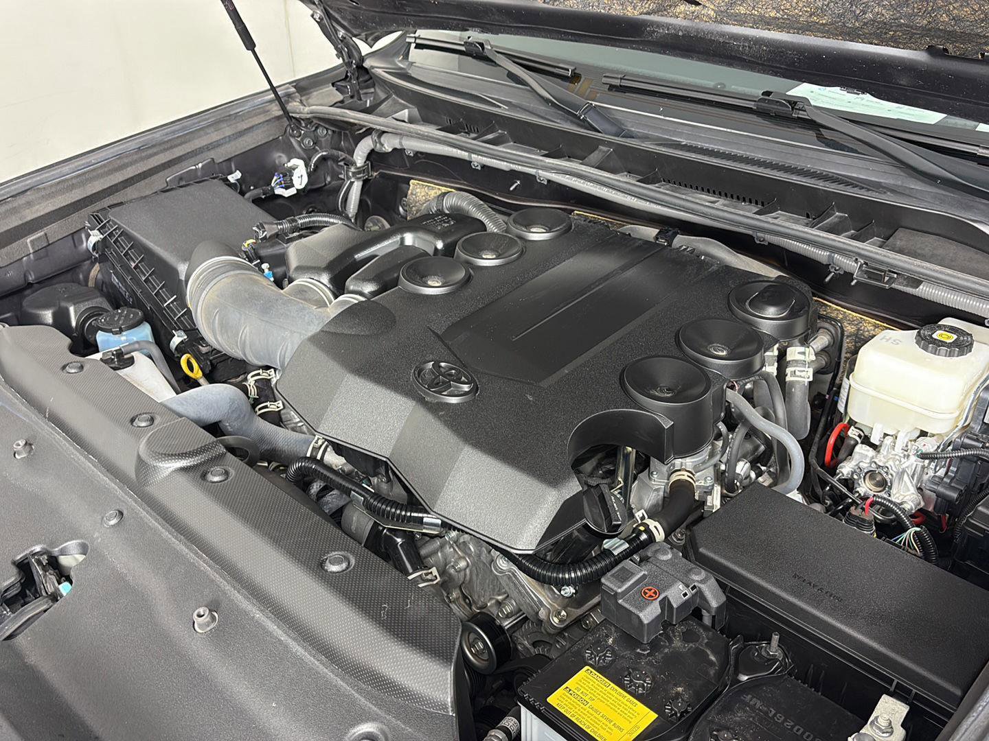 Used 2023 Toyota 4Runner Limited image 10