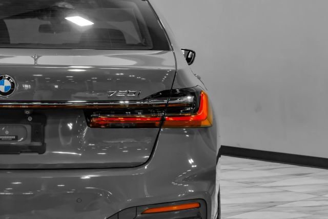 Used 2020 BMW 750i xDrive w/ Executive Package AWD/4WD image 67