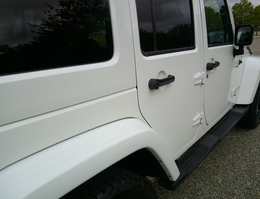 Used 2018 Jeep Wrangler Unlimited Sahara AWD/4WD image 22