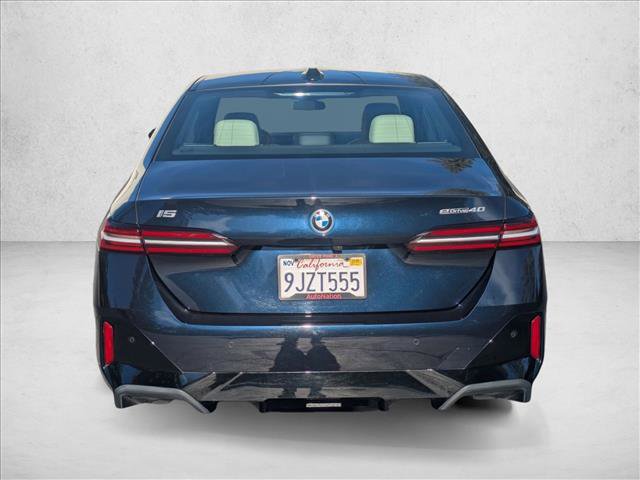 Certified 2024 BMW i5 eDrive40i w/ M Sport Package image 7