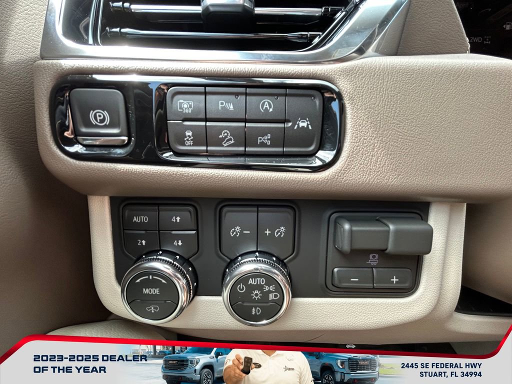 New 2026 GMC Yukon XL Denali image 22