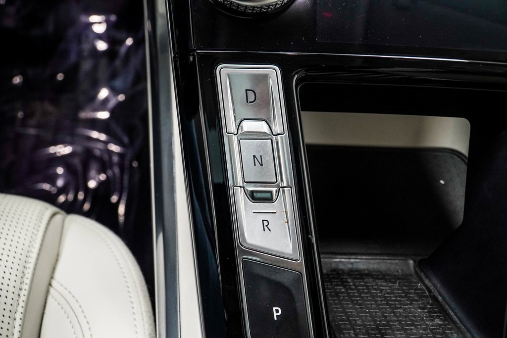 Used 2020 Jaguar I-PACE S image 23