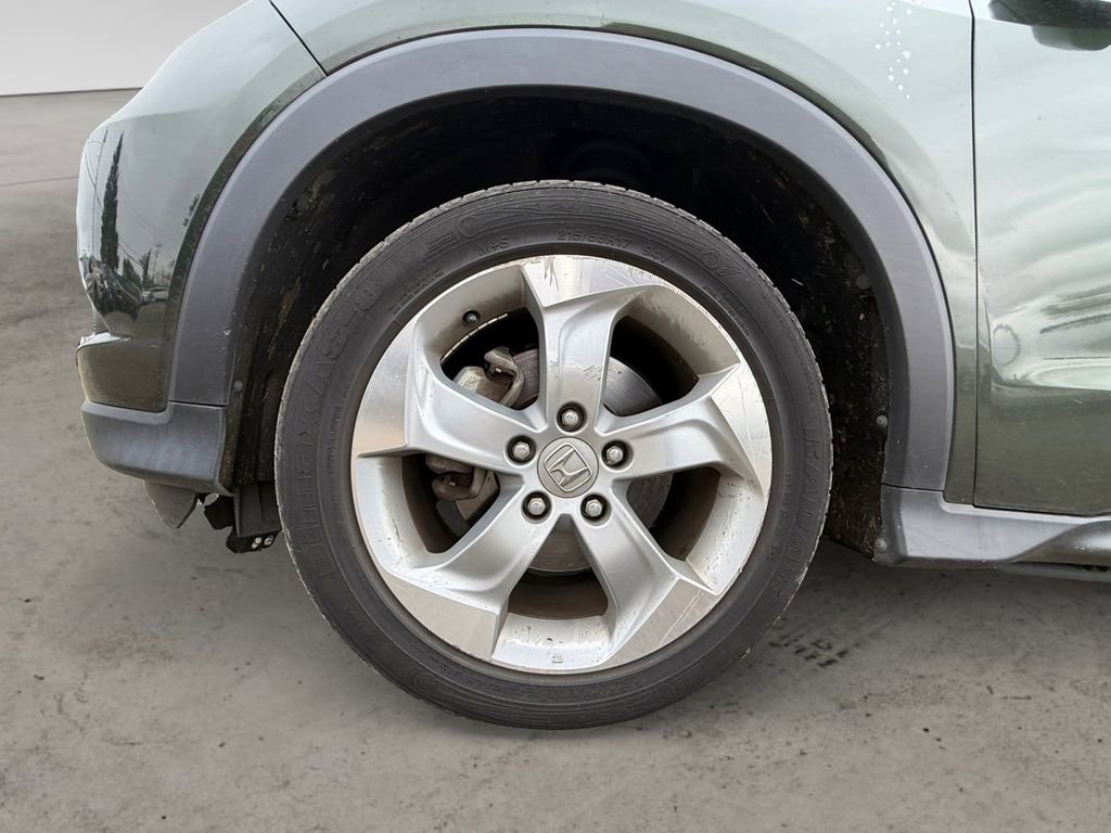 Used 2016 Honda HR-V LX image 9