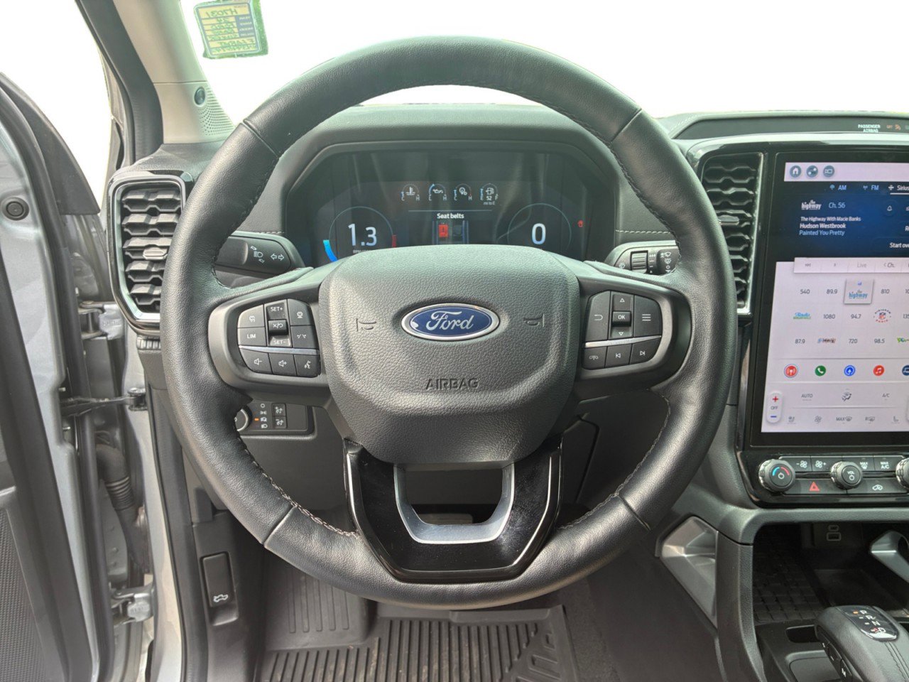 Used 2024 Ford Ranger Lariat w/ FX4 Off-Road Package AWD/4WD image 14