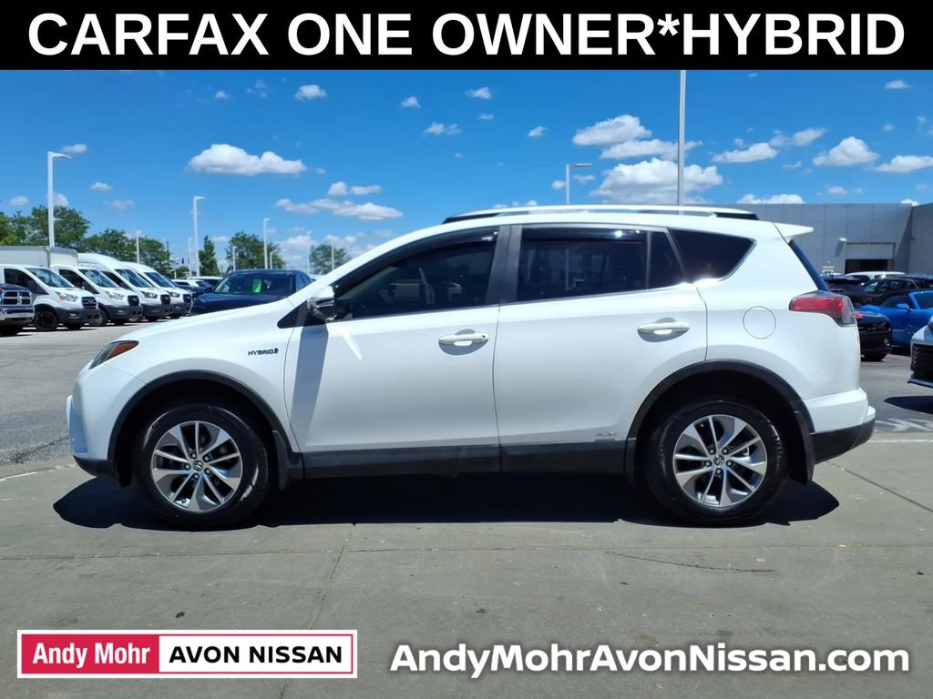 Used 2017 Toyota RAV4 XLE w/ All Weather Liner Package AWD/4WD image 5