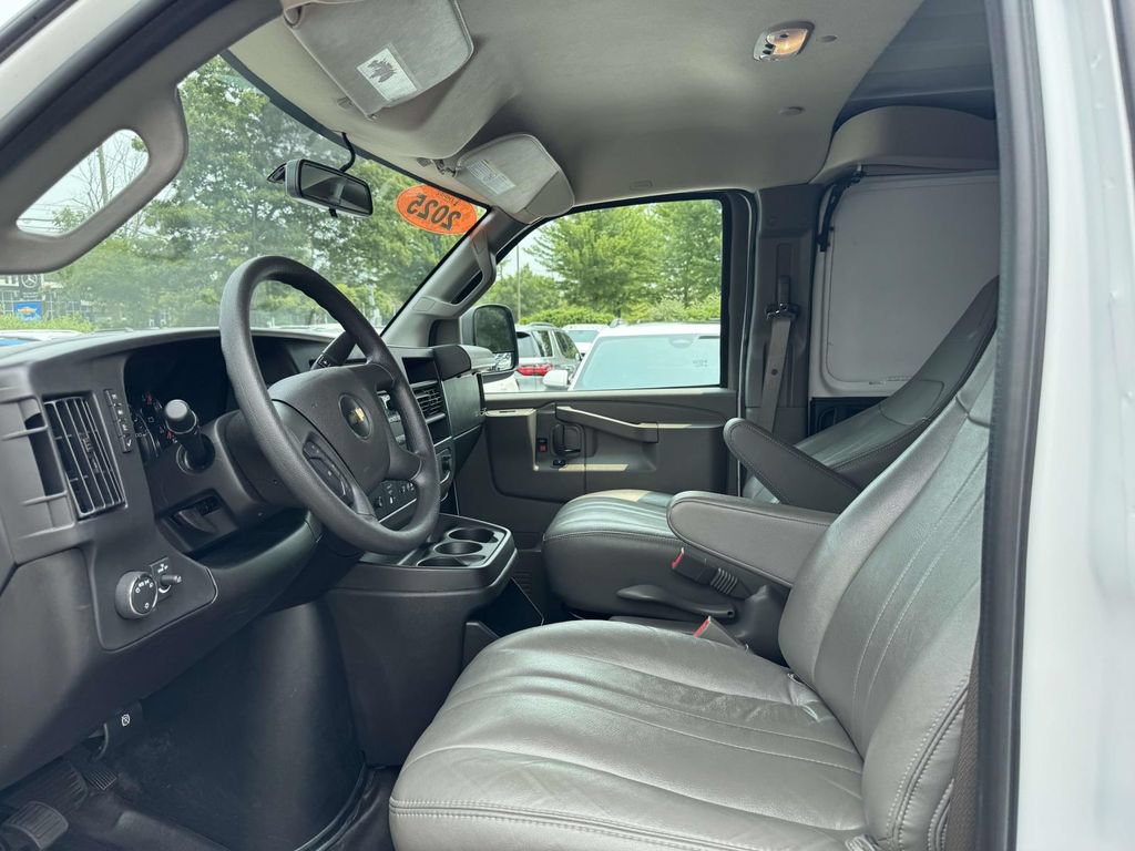 Used 2025 Chevrolet Express 2500 Extended w/ Driver Convenience Package RWD image 19