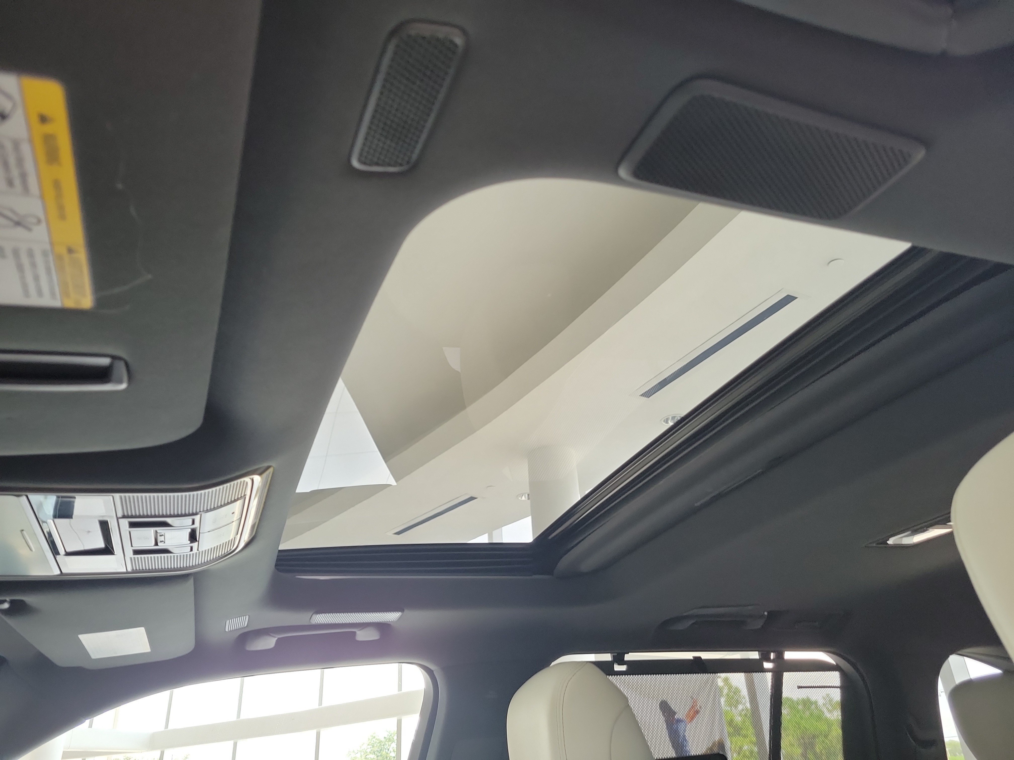 Used 2022 Lexus LX 600 4WD w/ Accessory Package (Z1) image 28